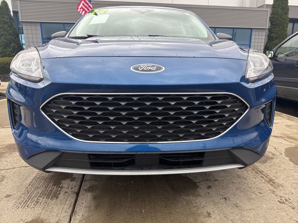 Certified 2022 Ford Escape SE w/ Convenience Package image 12