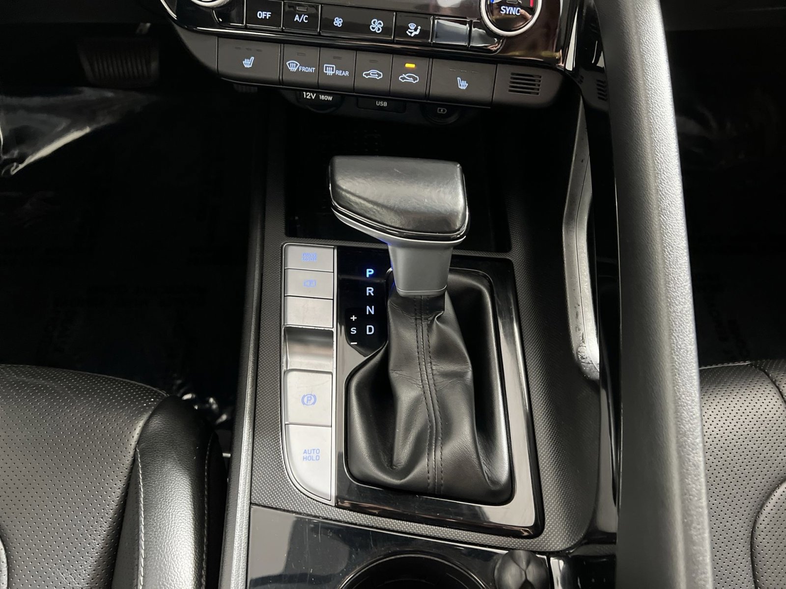 Used 2022 Hyundai Elantra Limited image 20