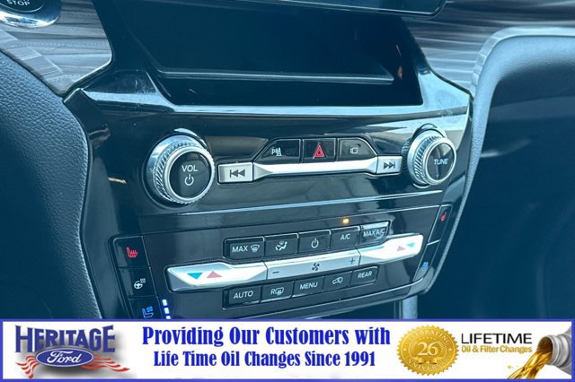 Certified 2022 Ford Explorer Limited w/ Equipment Group 301A image 22