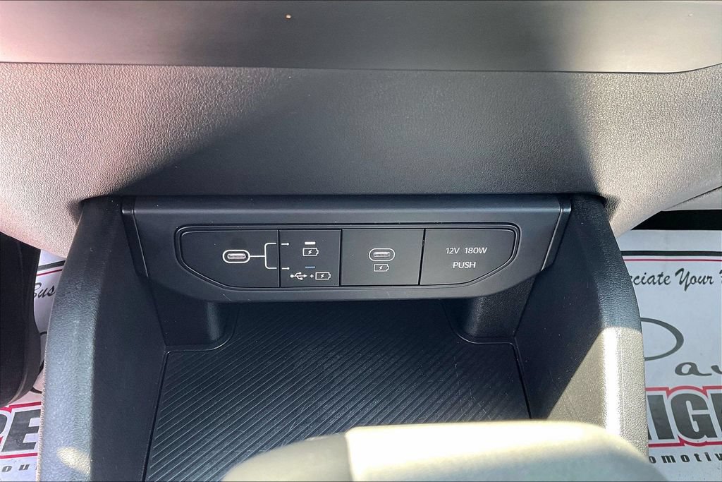 Used 2025 Kia K4 FWD image 31