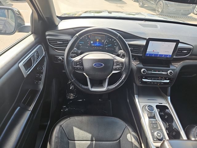 Certified 2020 Ford Explorer Limited w/ Class III Trailer Tow Package AWD/4WD image 11