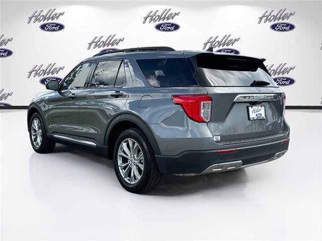 Certified 2023 Ford Explorer XLT w/ Equipment Group 202A RWD image 6