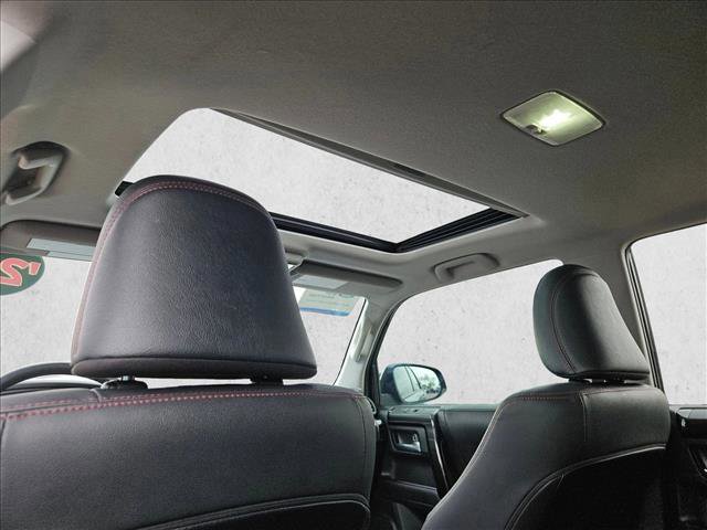 Used 2020 Toyota 4Runner TRD Off-Road Premium w/ Moonroof Package image 24