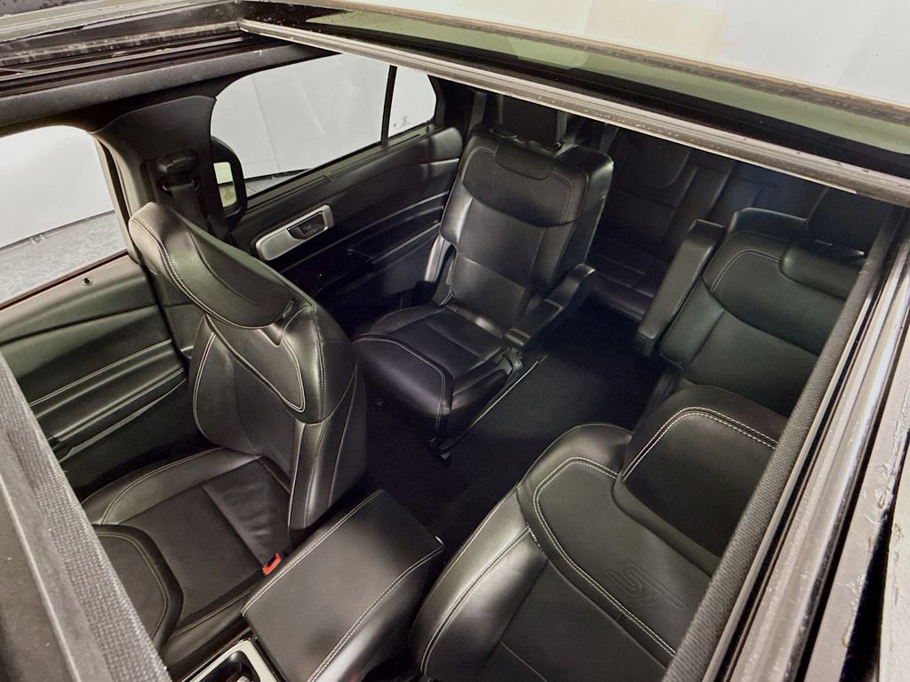 Certified 2023 Ford Explorer ST w/ Equipment Group 401A image 23