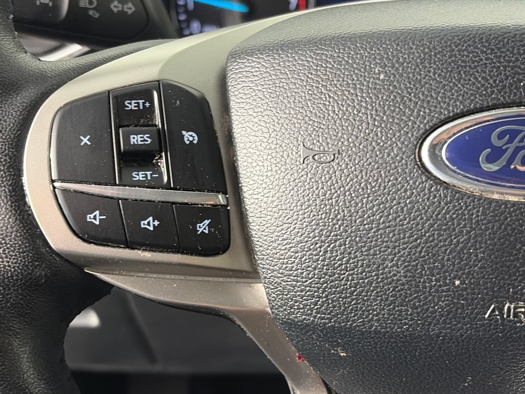 Certified 2024 Ford Explorer XLT w/ Equipment Group 202A AWD/4WD image 17