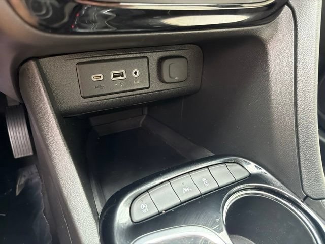 Used 2023 Buick Encore GX Preferred w/ Cold Weather Comfort Package FWD image 43