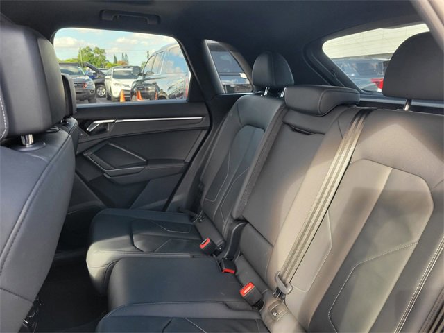 Used 2022 Audi Q3 2.0T Premium Plus image 8