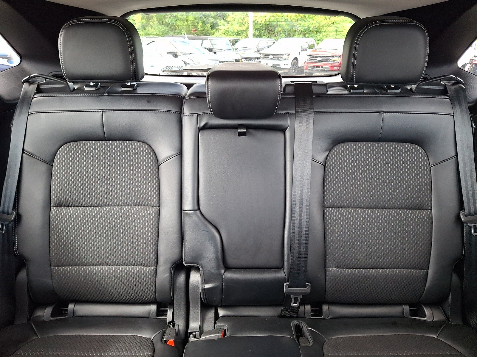 Certified 2023 Ford Escape SE FWD image 19