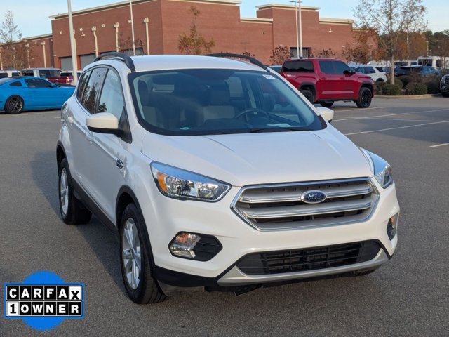 Certified 2018 Ford Escape SE w/ SE Sync 3 Package
