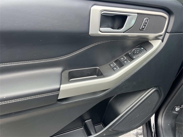 Certified 2023 Ford Explorer XLT image 18