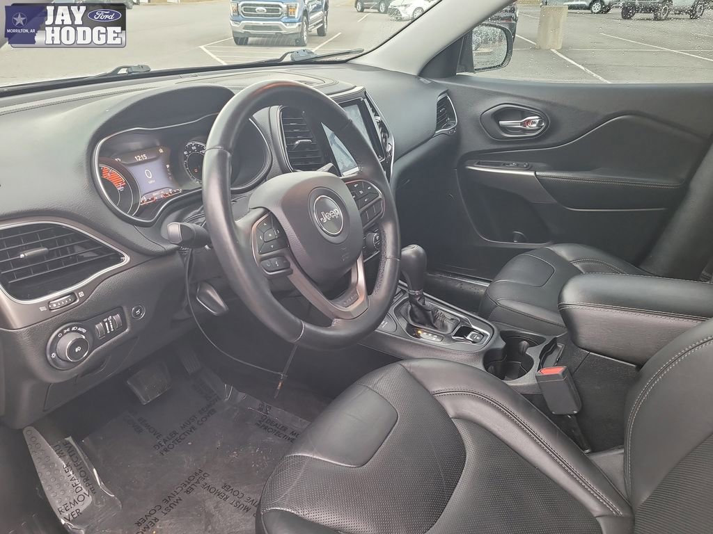 Used 2019 Jeep Cherokee Limited w/ Trailer Tow Group image 11