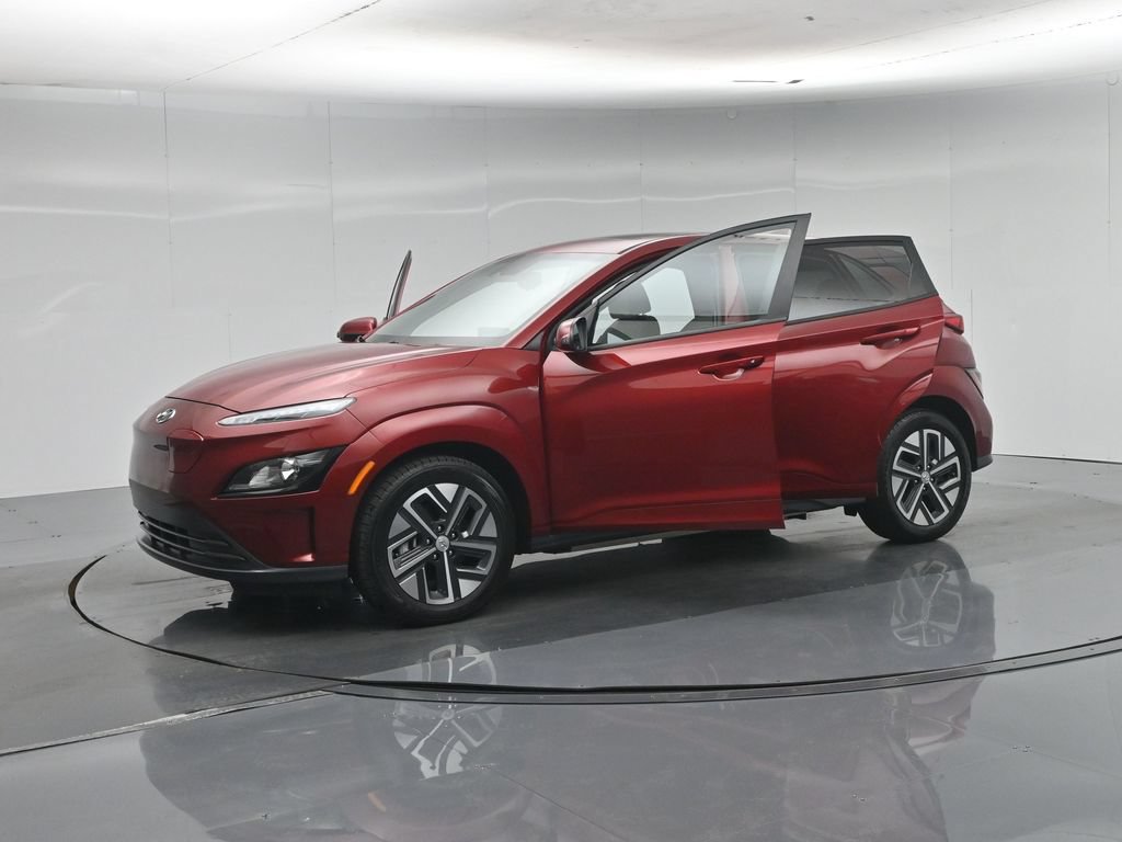 Used 2023 Hyundai Kona SEL FWD image 6