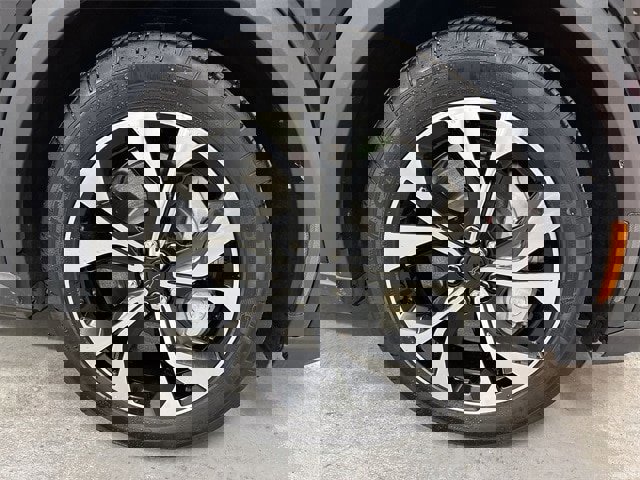 Certified 2025 Ford Mustang Mach-E Select image 2