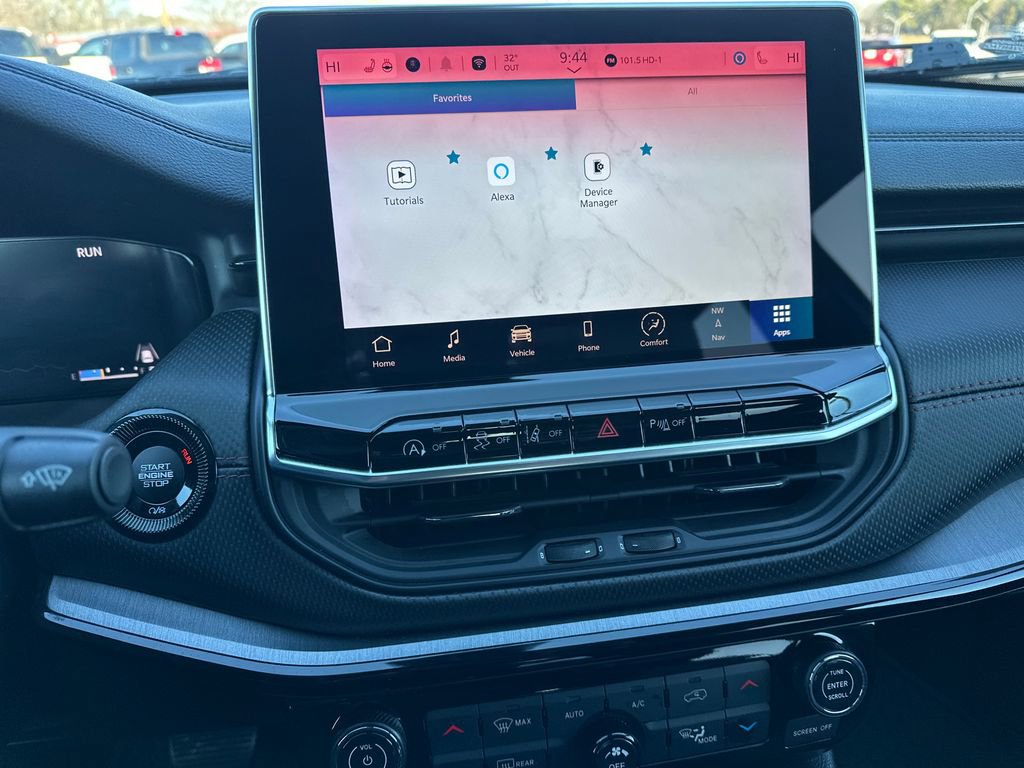 Used 2025 Jeep Compass Trailhawk w/ Trailhawk Elite Group image 28