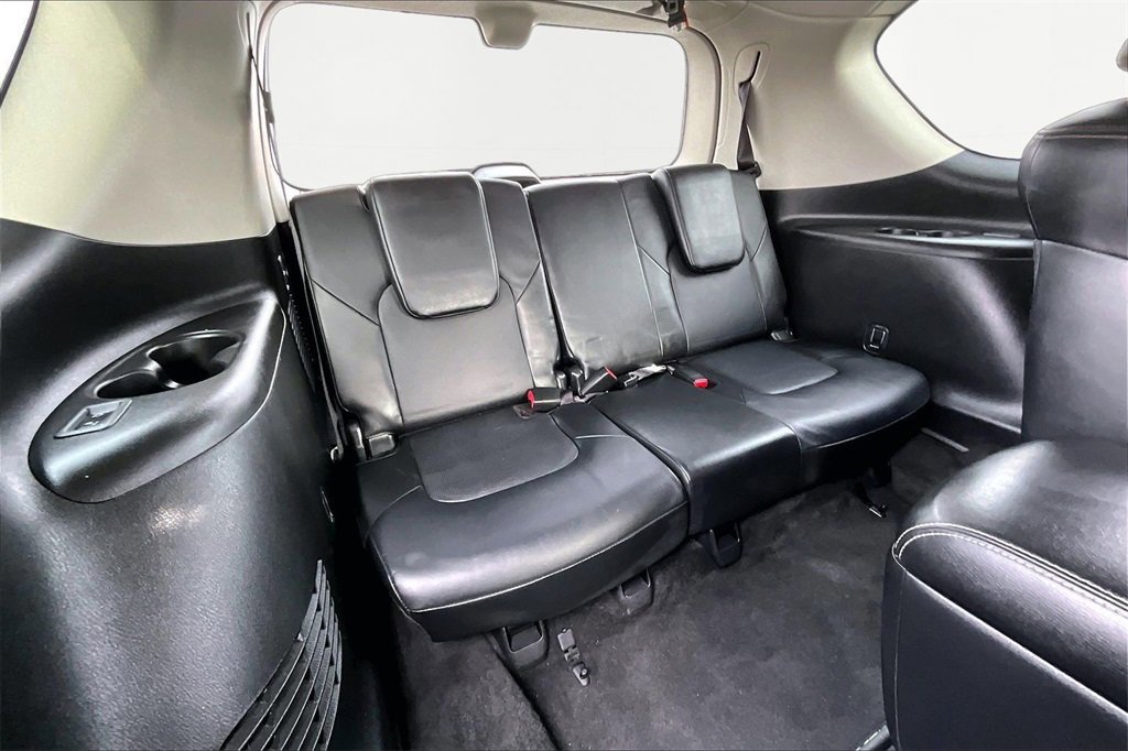 Used 2019 Nissan Armada Platinum w/ Captain's Chairs Package image 28