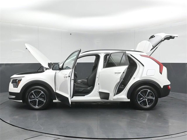 Used 2024 Kia Niro EX image 60