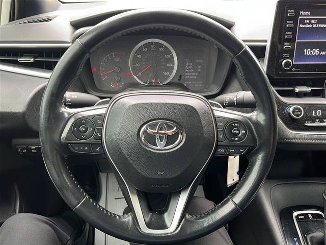 Used 2021 Toyota Corolla SE FWD image 16