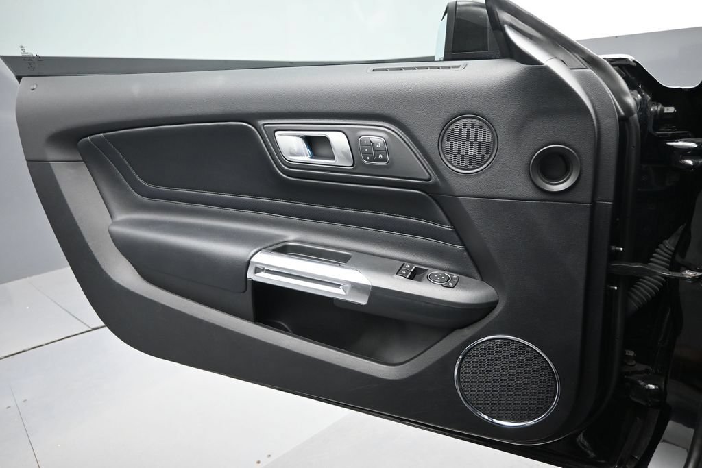 Certified 2020 Ford Mustang Bullitt w/ Bullitt Electronics Package RWD image 10