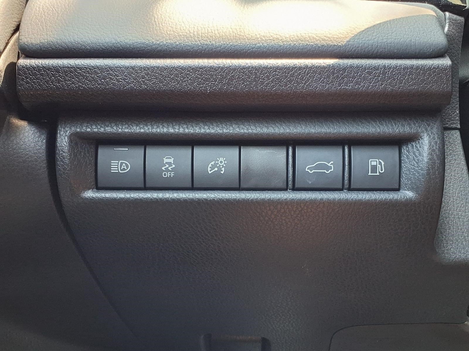 Used 2025 Toyota Camry XSE w/ Premium Package FWD image 24