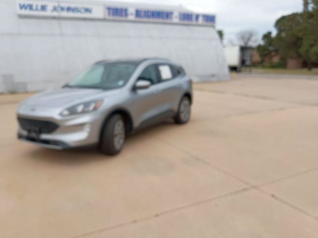 Certified 2022 Ford Escape SEL AWD/4WD image 3