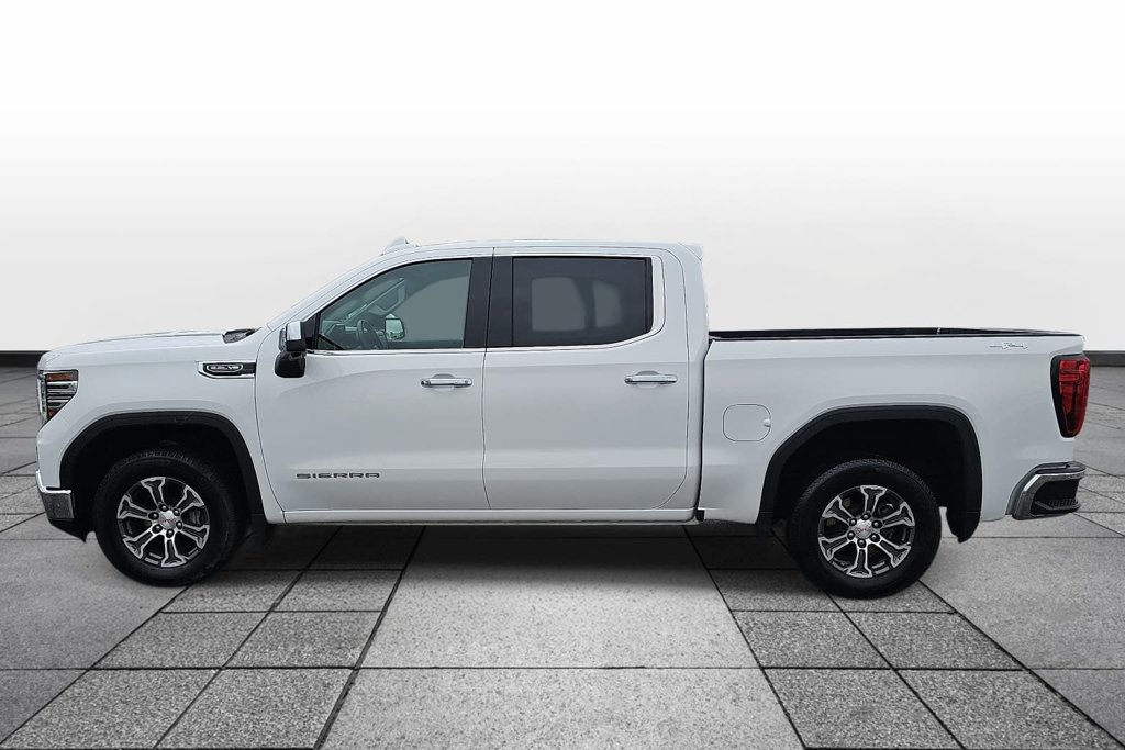 Used 2025 GMC Sierra 1500 SLT AWD/4WD image 8