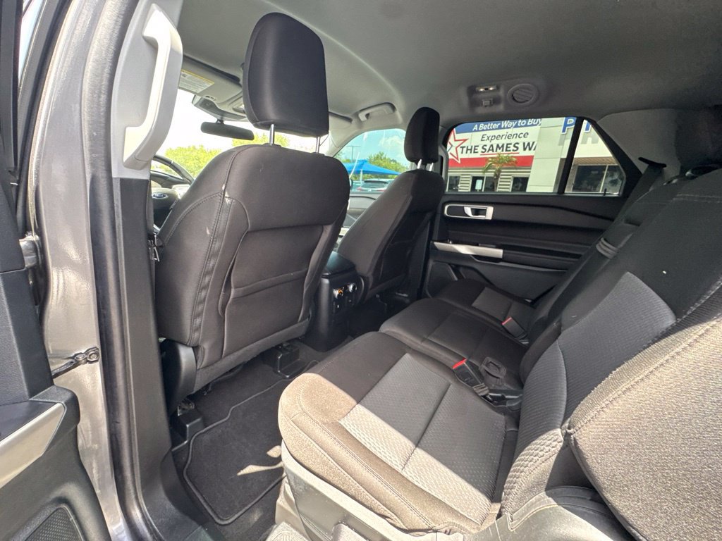 Certified 2023 Ford Explorer XLT RWD image 19