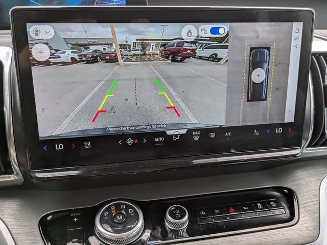 Certified 2025 Ford Expedition Platinum AWD/4WD image 21