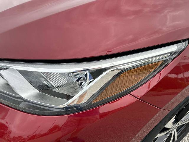 Used 2022 Nissan Sentra SV w/ All-Weather Package FWD image 10