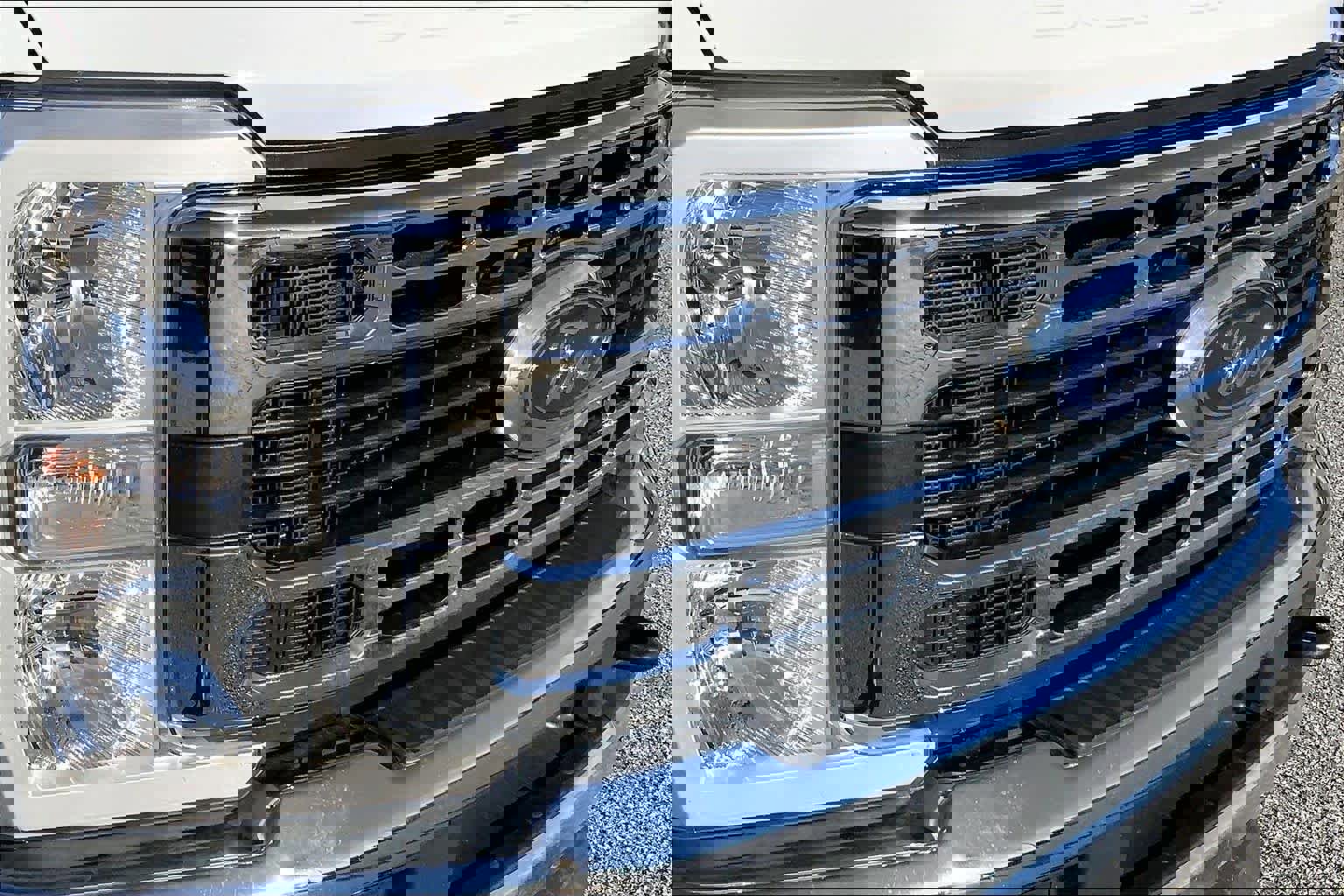 Certified 2025 Ford F350 XLT image 27