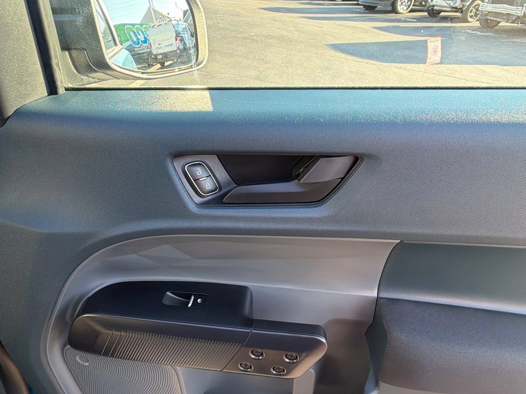 Certified 2024 Ford Maverick XL FWD image 42
