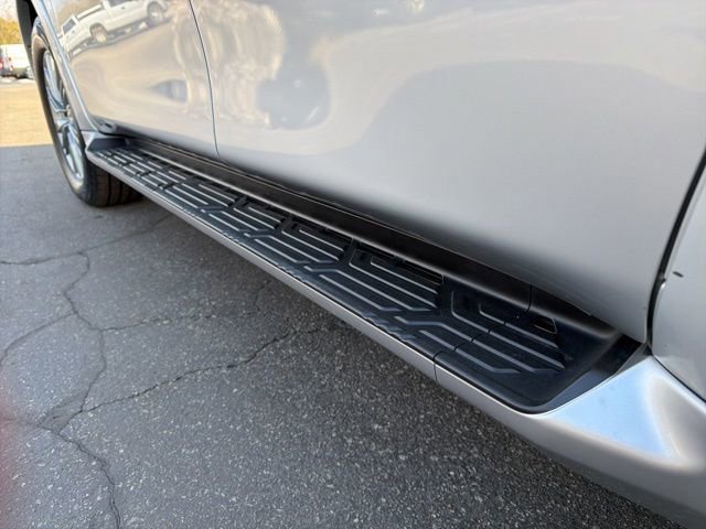 Used 2023 INFINITI QX80 Luxe w/ Cargo Package image 11