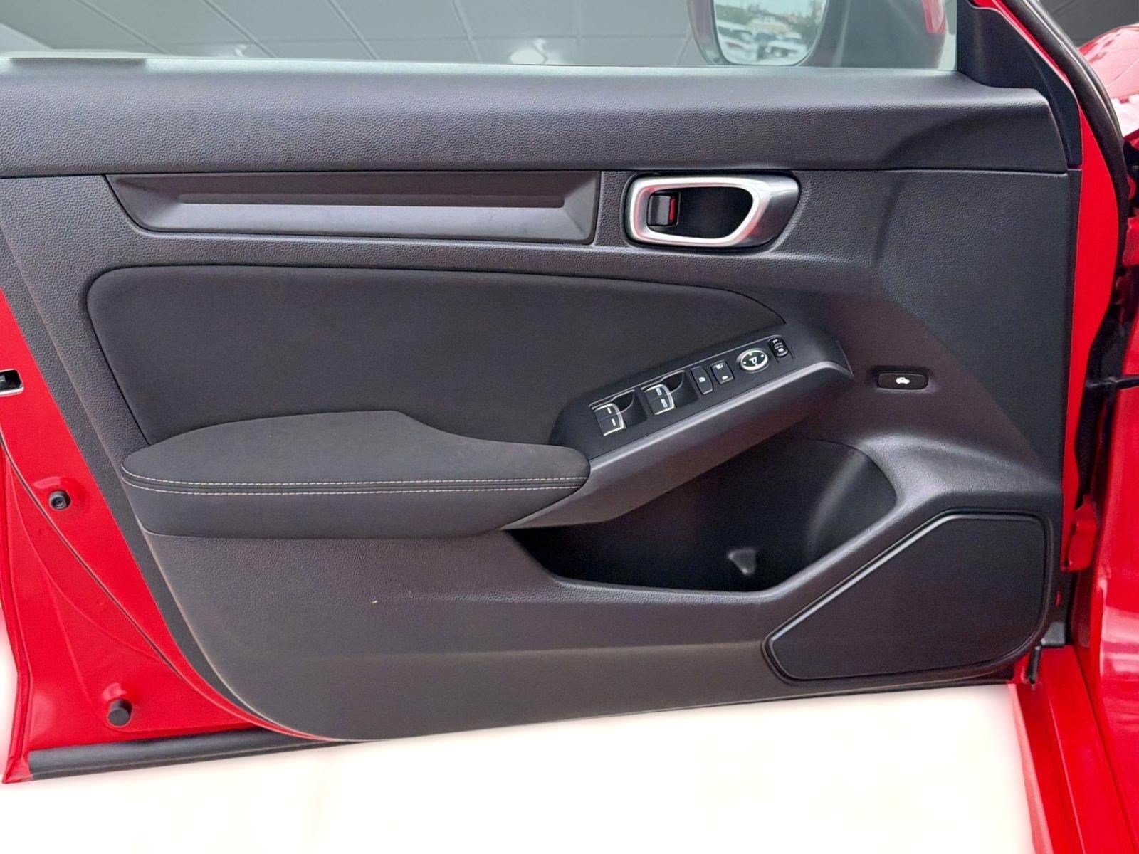 Used 2023 Honda Civic LX image 13