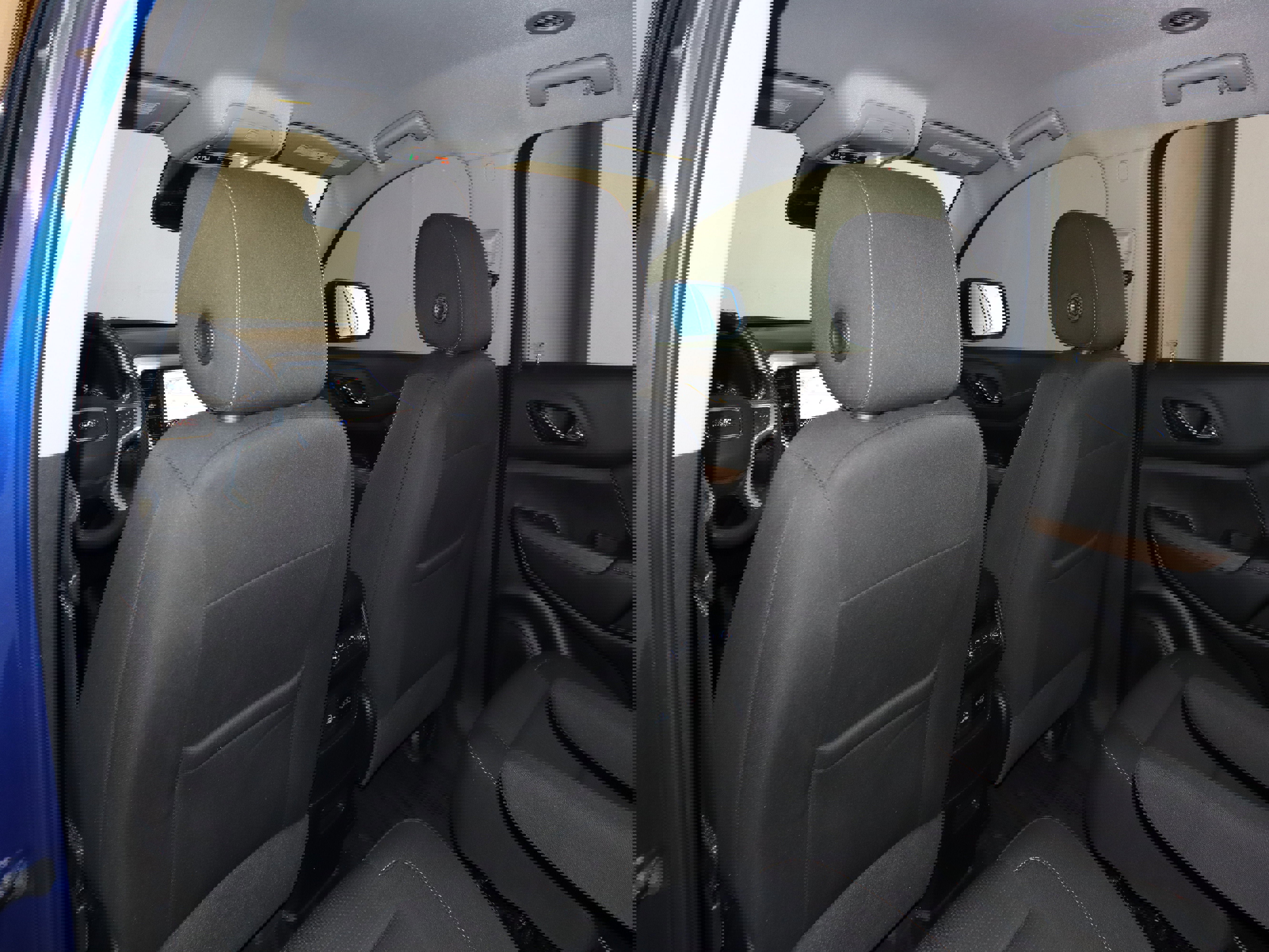 Used 2023 GMC Acadia SLE w/ Driver Convenience Package image 36