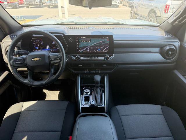 Used 2025 Chevrolet Colorado W/T w/ Advanced Trailering Package AWD/4WD image 14