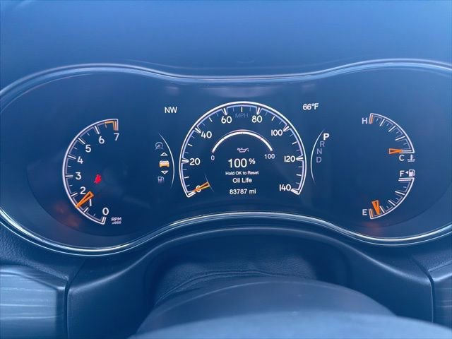 Used 2019 Jeep Grand Cherokee Altitude AWD/4WD image 22