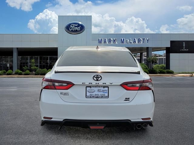 Used 2023 Toyota Camry SE w/ Convenience Package AWD/4WD image 4
