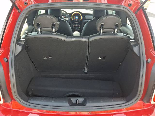 Used 2019 MINI Cooper 2-Door Hardtop FWD image 28