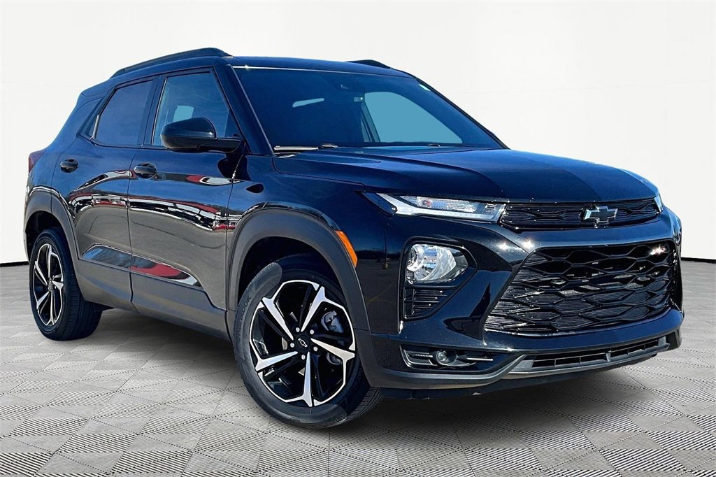 Used 2022 Chevrolet TrailBlazer RS w/ Technology Package image 5