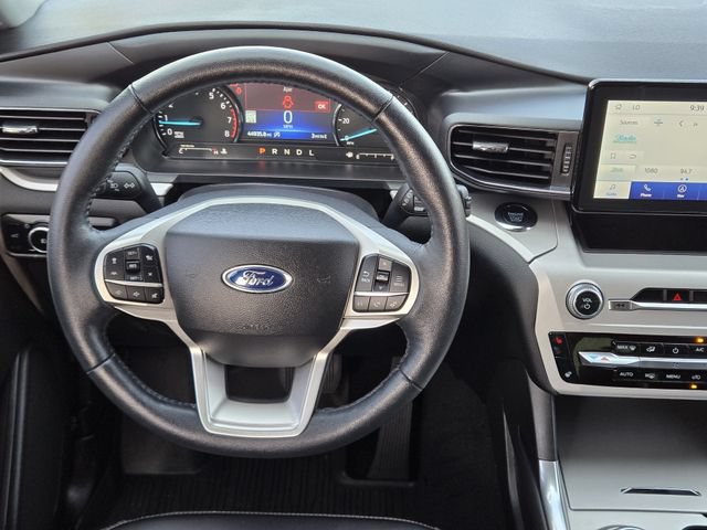Certified 2024 Ford Explorer XLT w/ Equipment Group 202A RWD image 26