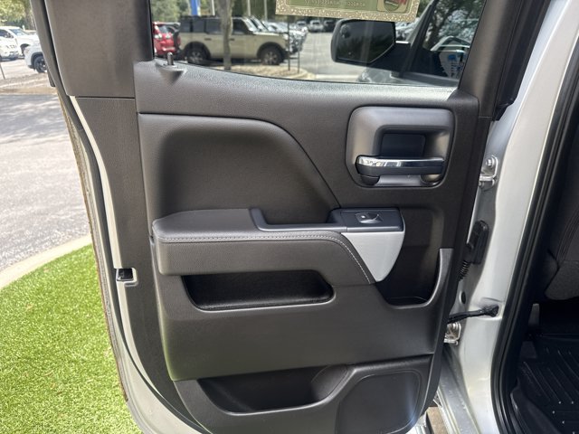 Used 2017 Chevrolet Silverado 1500 LT w/ All Star Edition AWD/4WD image 18