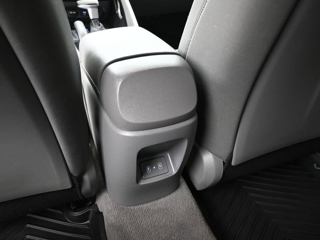 Used 2024 Hyundai Elantra SEL image 27