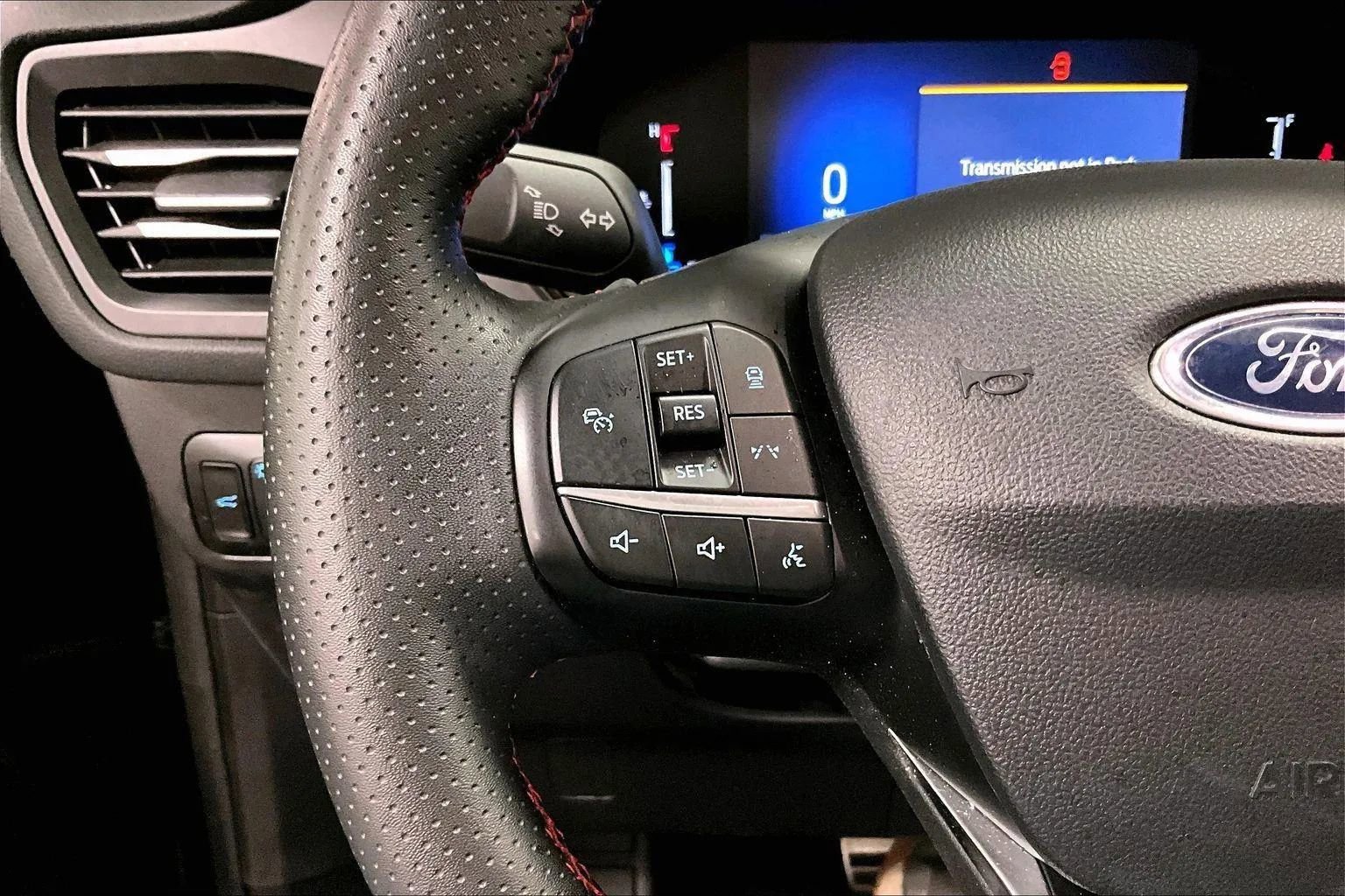 Certified 2023 Ford Escape ST-Line w/ Tech Pack #1 image 17