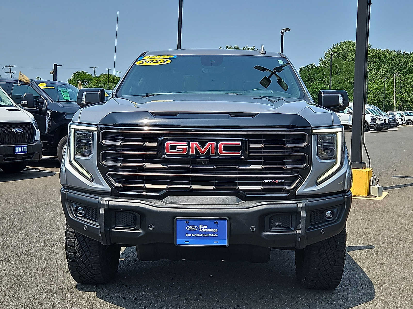 Used 2023 GMC Sierra 1500 AT4X w/ AT4X AEV Edition AWD/4WD image 2