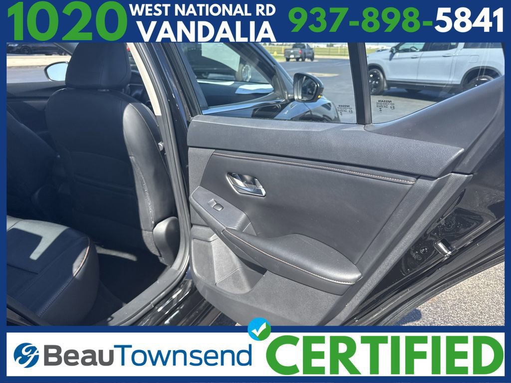 Used 2023 Nissan Sentra SR w/ SR Premium Package image 15