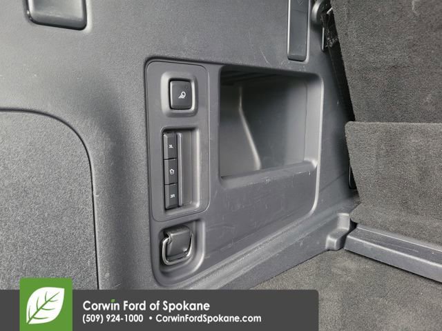 Certified 2025 Ford Expedition Active image 23