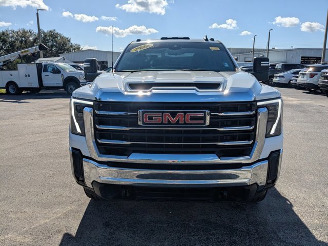 Used 2024 GMC Sierra 2500 SLE w/ SLE Value Package; image 9