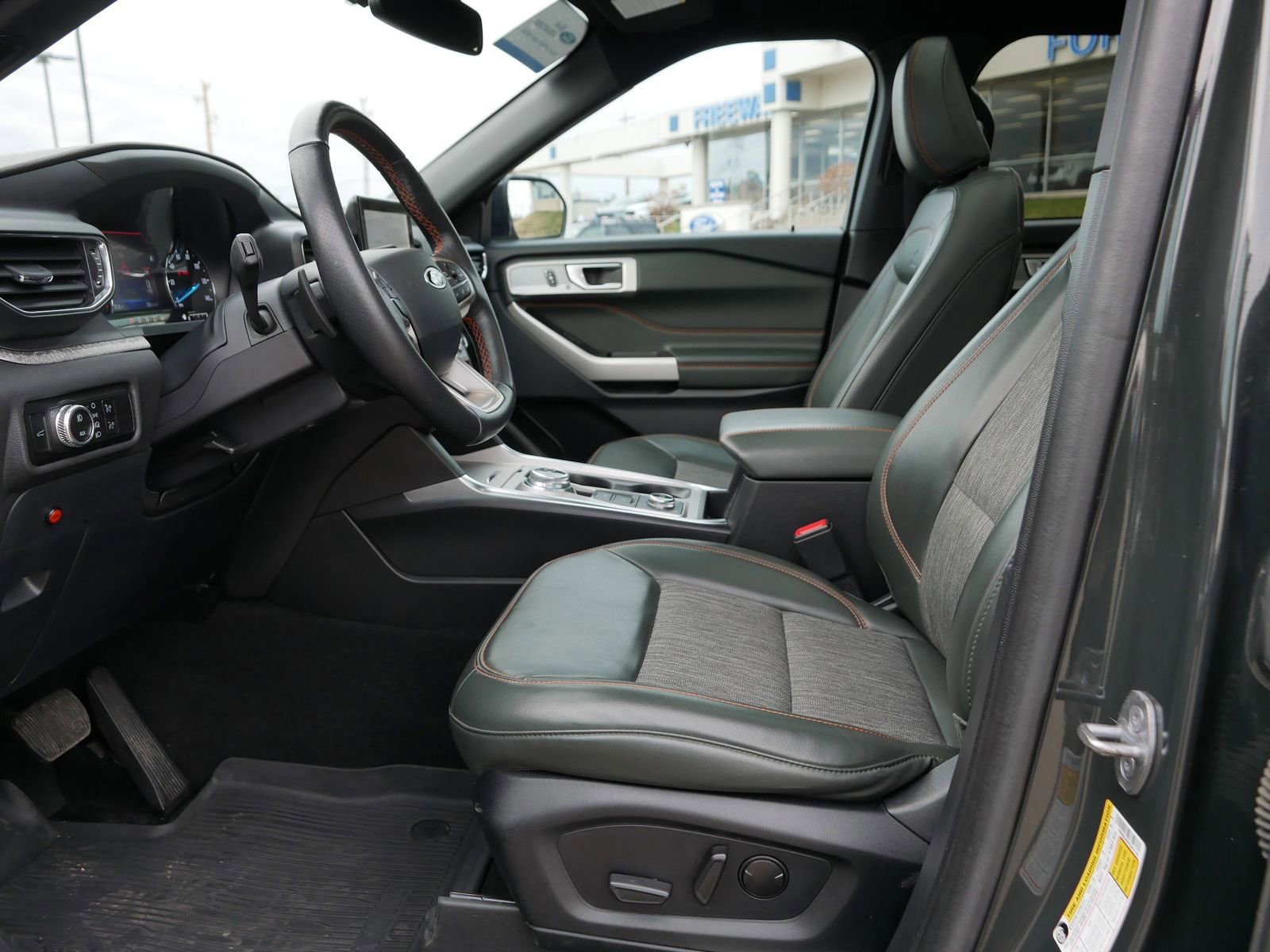 Certified 2023 Ford Explorer Timberline w/ Timberline Technology Package image 15