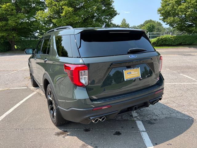 Certified 2024 Ford Explorer ST w/ Equipment Group 401A AWD/4WD image 8