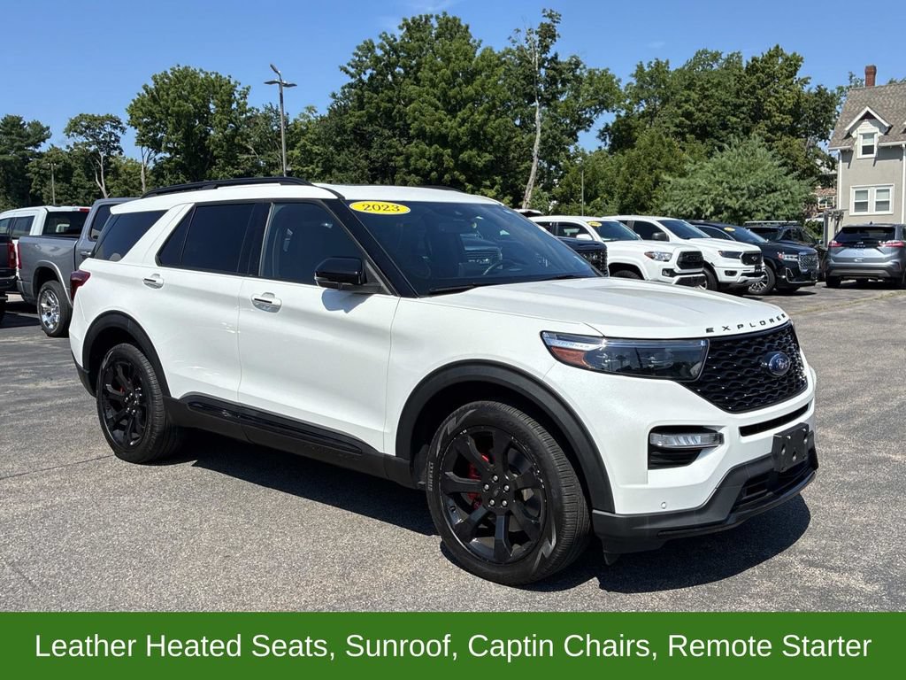 Certified 2023 Ford Explorer ST w/ Equipment Group 401A AWD/4WD image 3