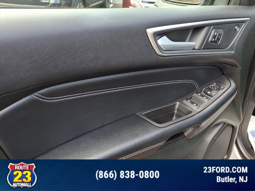 Certified 2022 Ford Edge Titanium w/ Equipment Group 301A AWD/4WD image 11